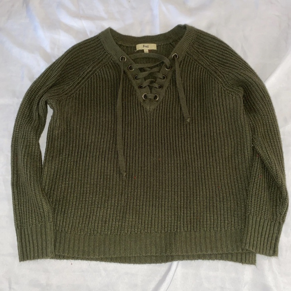 Pout Sweater Green Drawstring At Front Has A Few Snags size L